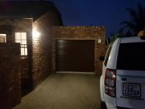 House in to rent in Roodepoort, Roodepoort