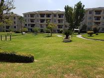 Flat-Apartment in to rent in Noordwyk, Midrand