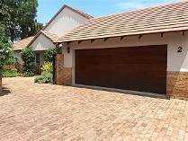 3 Bedroom Townhouse For Sale In Ruimsig