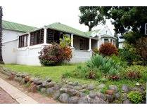 House in for sale in Selborne, East London