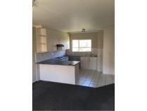 Flat-Apartment in to rent in Marais Steyn Park, Edenvale