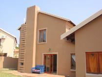 House in for sale in Leeuwenhof Estate, Silver Lakes, Pretoria