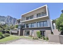 House in for sale in Camps Bay, Cape Town