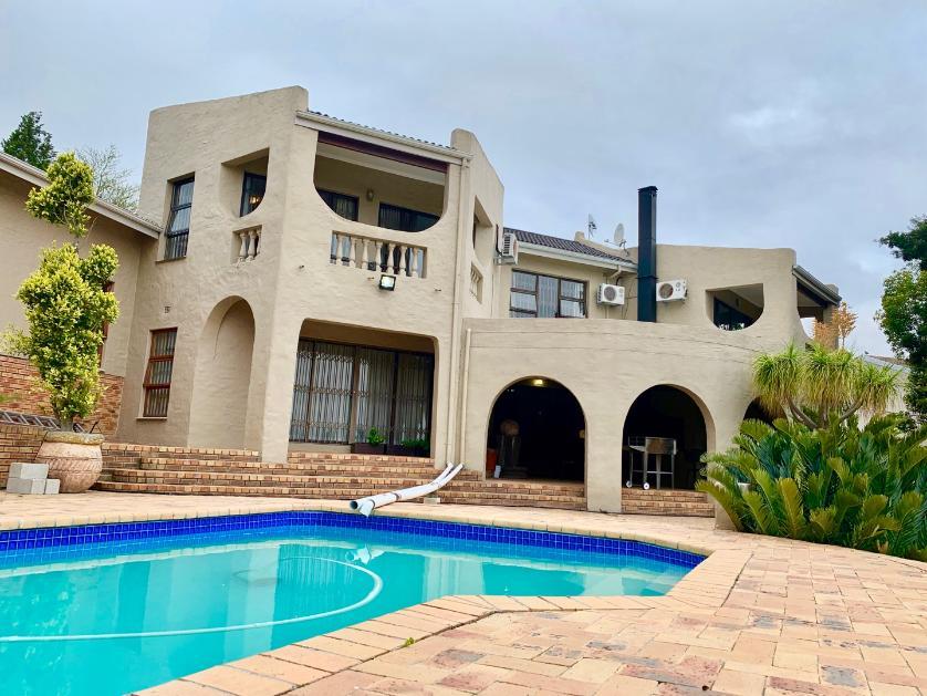 For Sale of House in Brackenfell, City of Cape Town(TIV_13774442