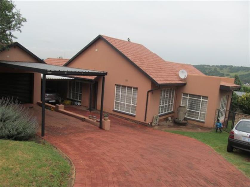 For Sale of House in Mulbarton, Johannesburg Persquare