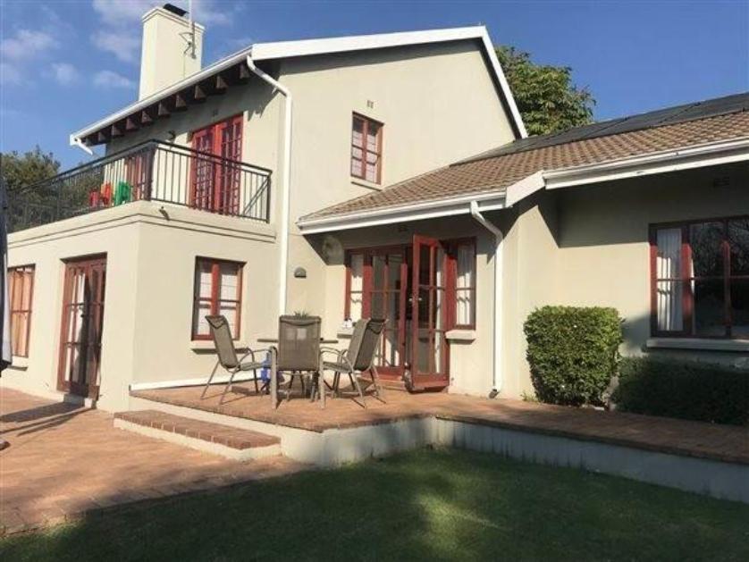 For Sale of House in Sunninghill, Sandton(TIV_13816067) Persquare